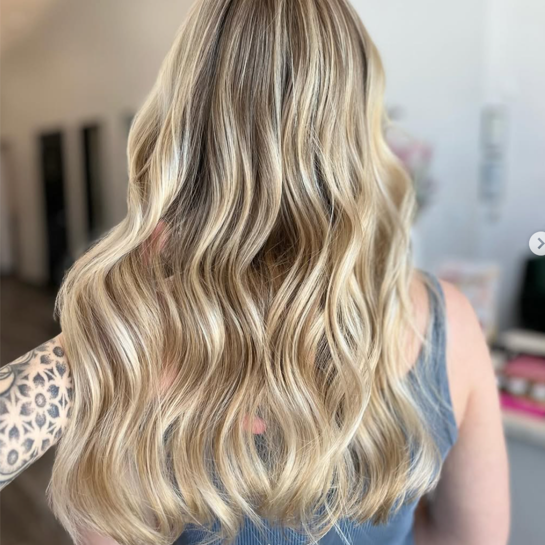 Full Highlight With Tip Out at MUSE Beauty Lounge in Taylor, TX