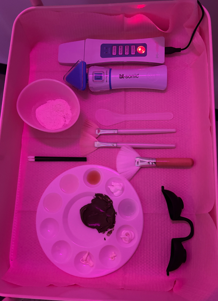Oily / Decongesting Facial