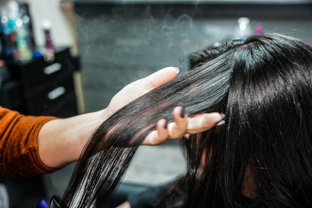 Hydrating Treatment & Blowdry