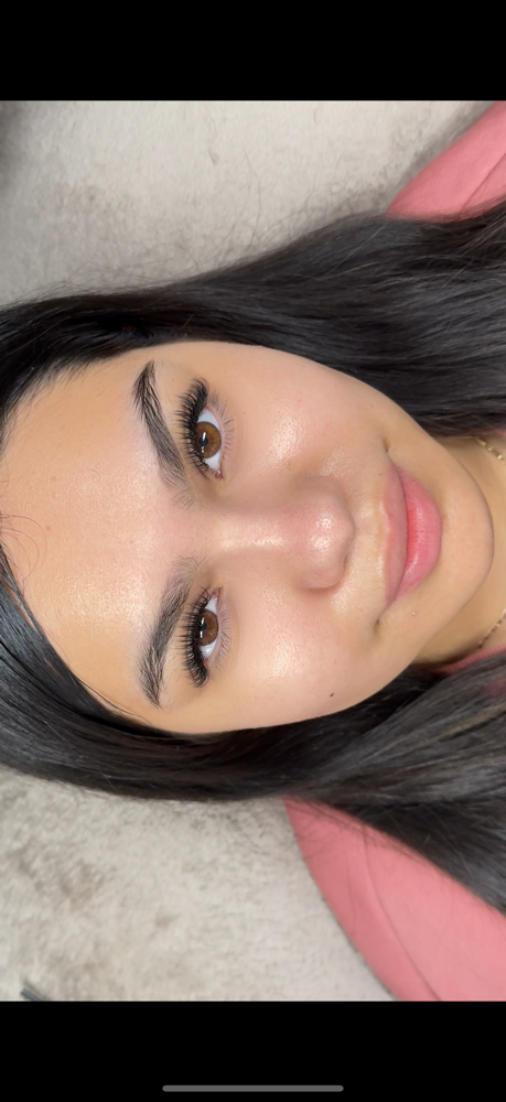 Full Lash Set at Labeautyyy in Laveen, AZ