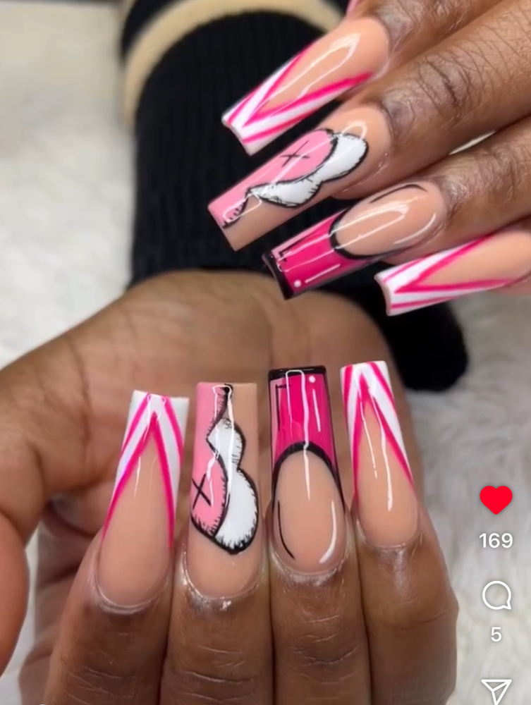 Abstract Art Nails
