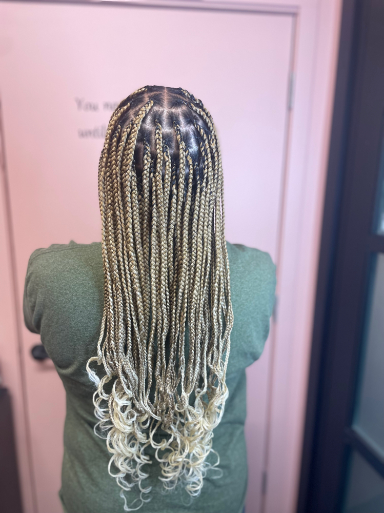 Knotless Braids - Med