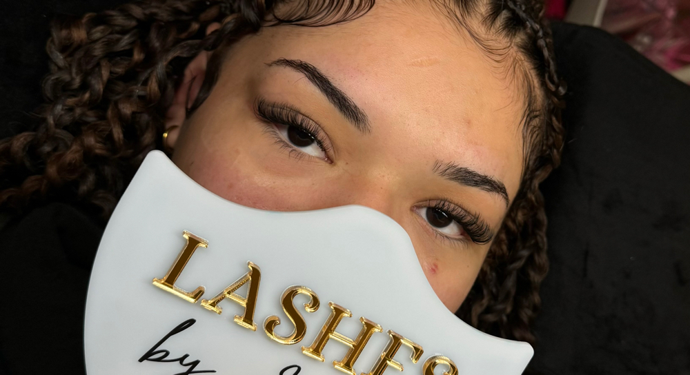 Hybrid Full Set at Hunnyy Lashes in Phenix City, AL