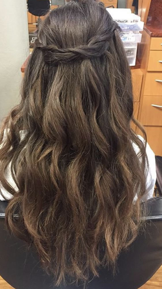 Prom Hair Consultation