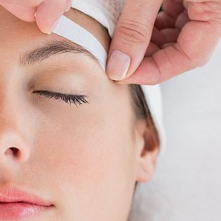 Eye Brow Wax