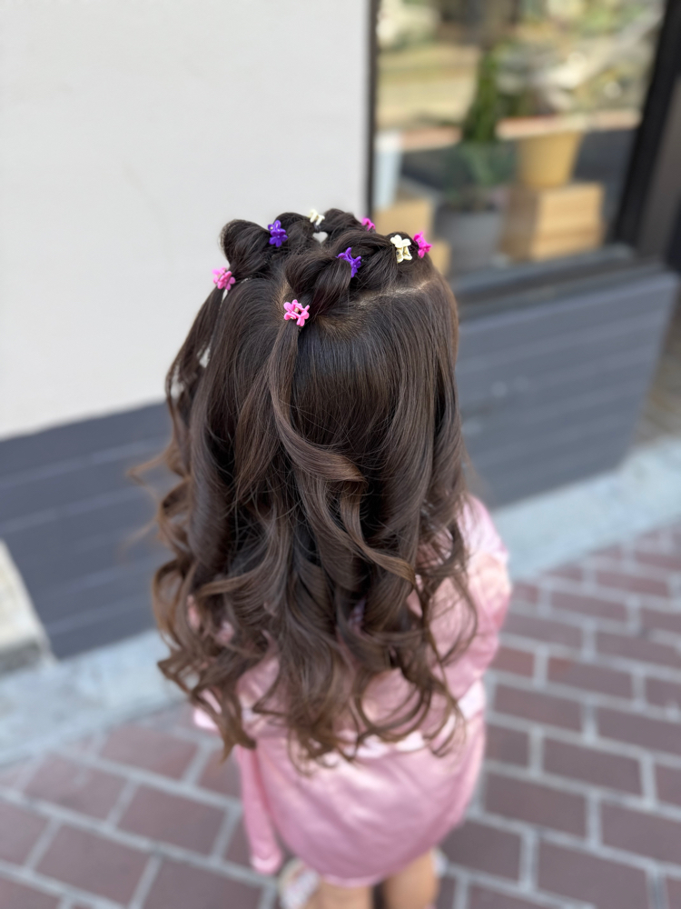Girls Hairstyling (Age 4-8)