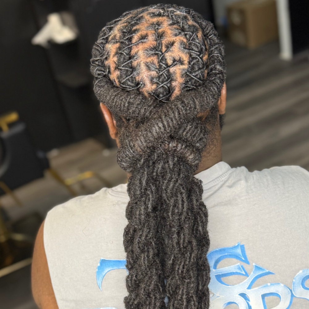Retwist W/ FreeStyle at NaturaLee Styling LLC in Charlotte, NC