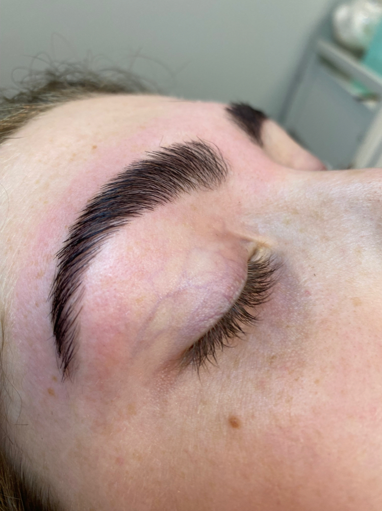 Brow Lamination And Tint