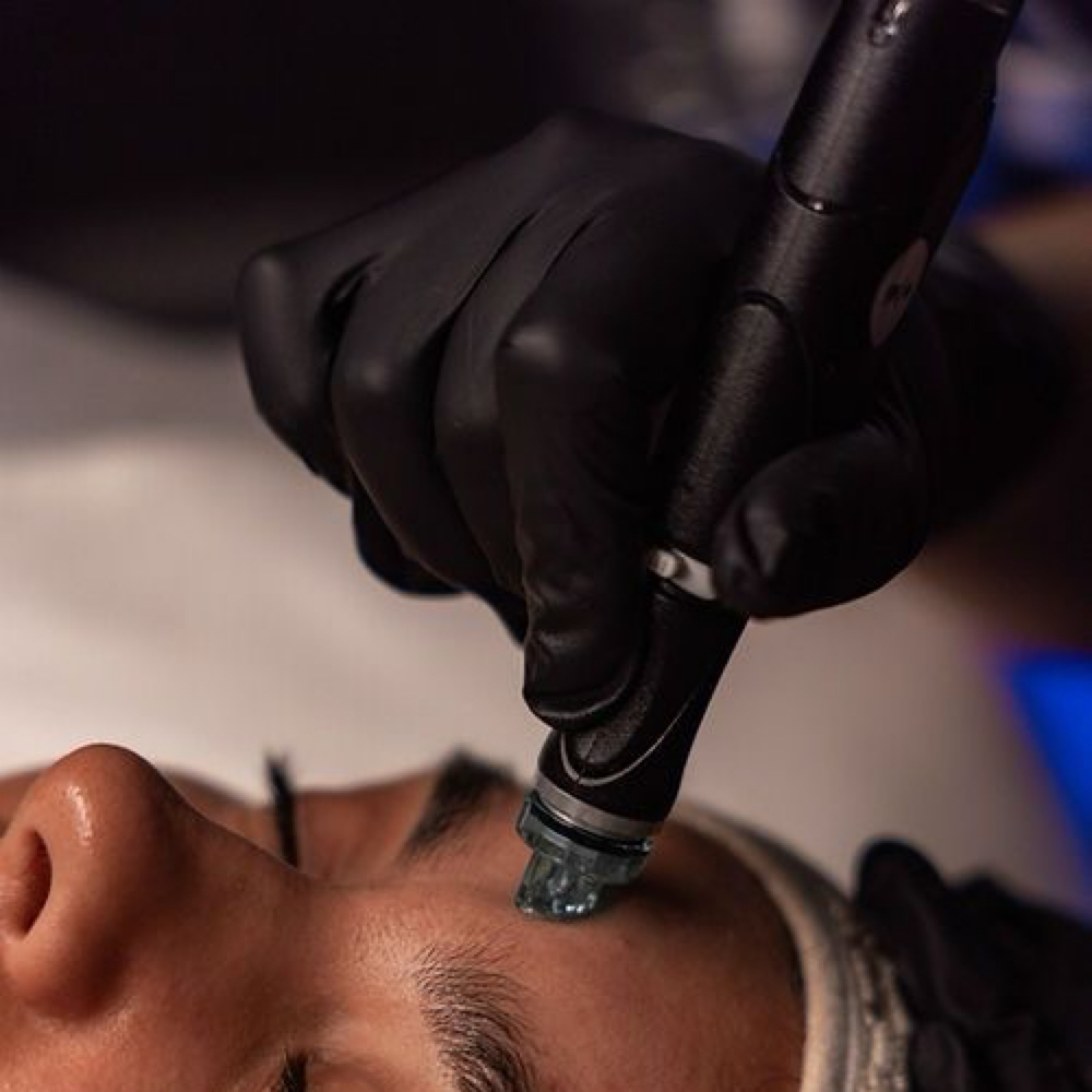 Hydrafacial at Uniqla Beauty Lounge in Painesville, OH