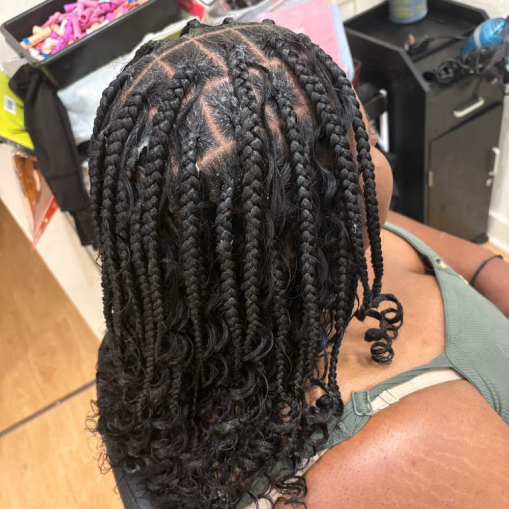 Knotless Bob at Braids By Bonitaa in Syracuse, NY