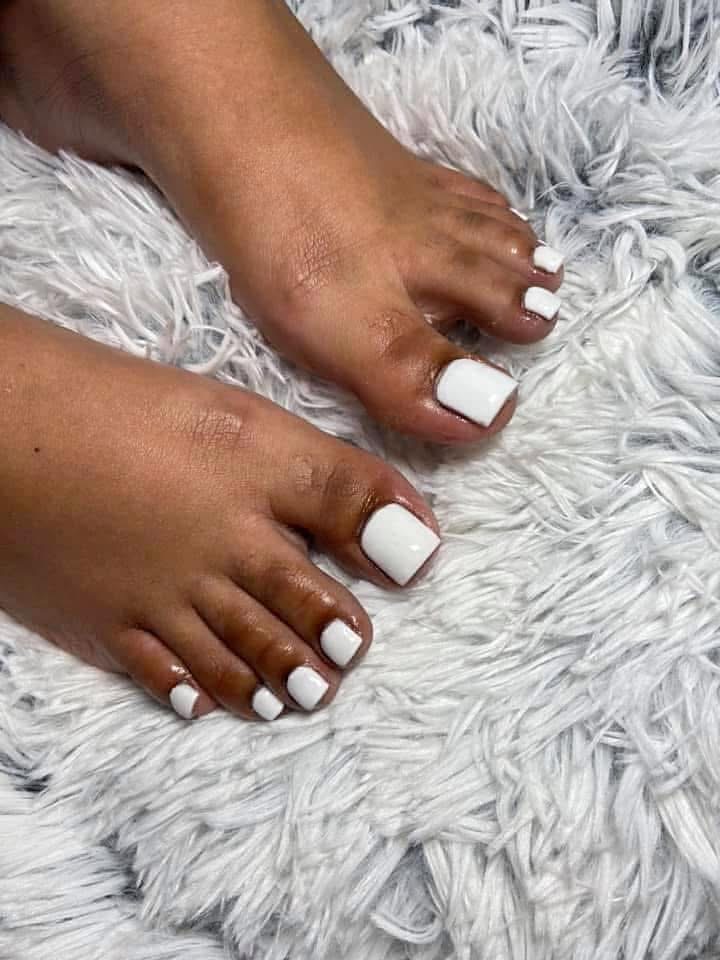 Gel Polish Toes