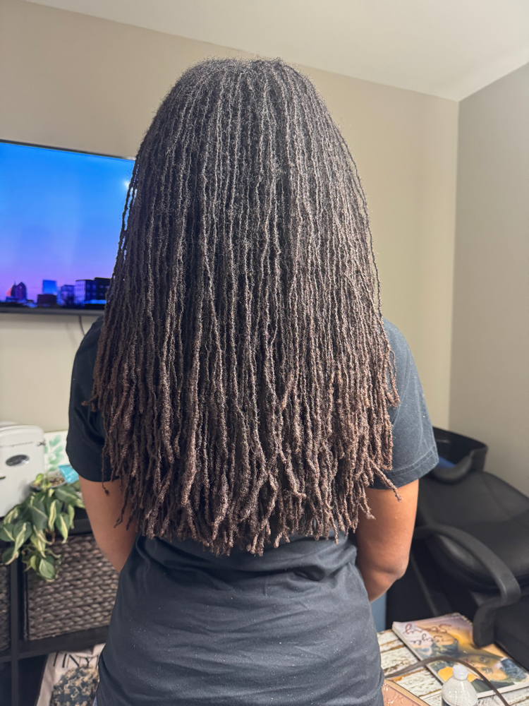 Sisterlock Retie 4-6 Weeks at PlantyLocs in Williamsburg, VA