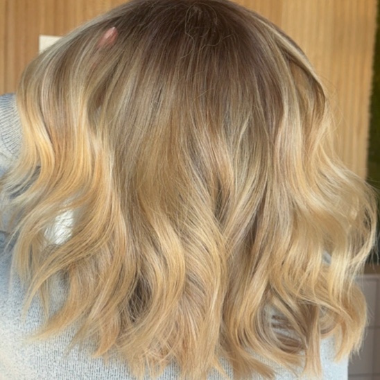 Root Touch Up at Salon Se7en in Warrenton, VA