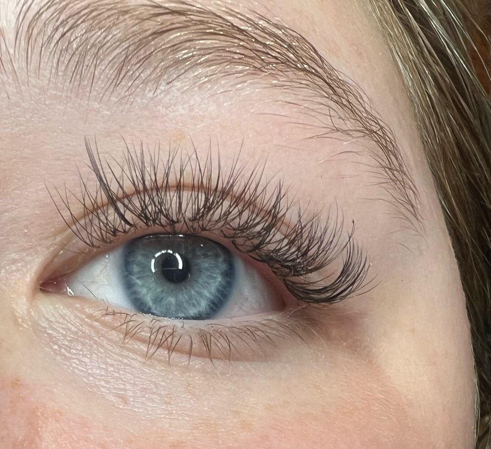 Mobile Lash Extensions- Classic