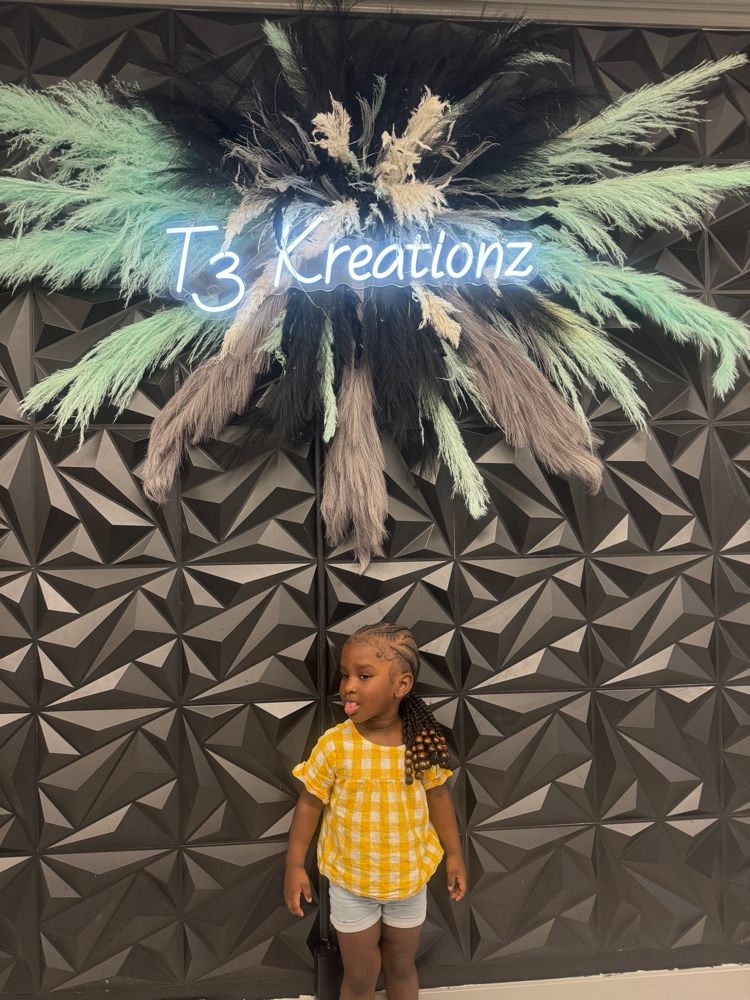 Kids 1-6 • Freestyle braids