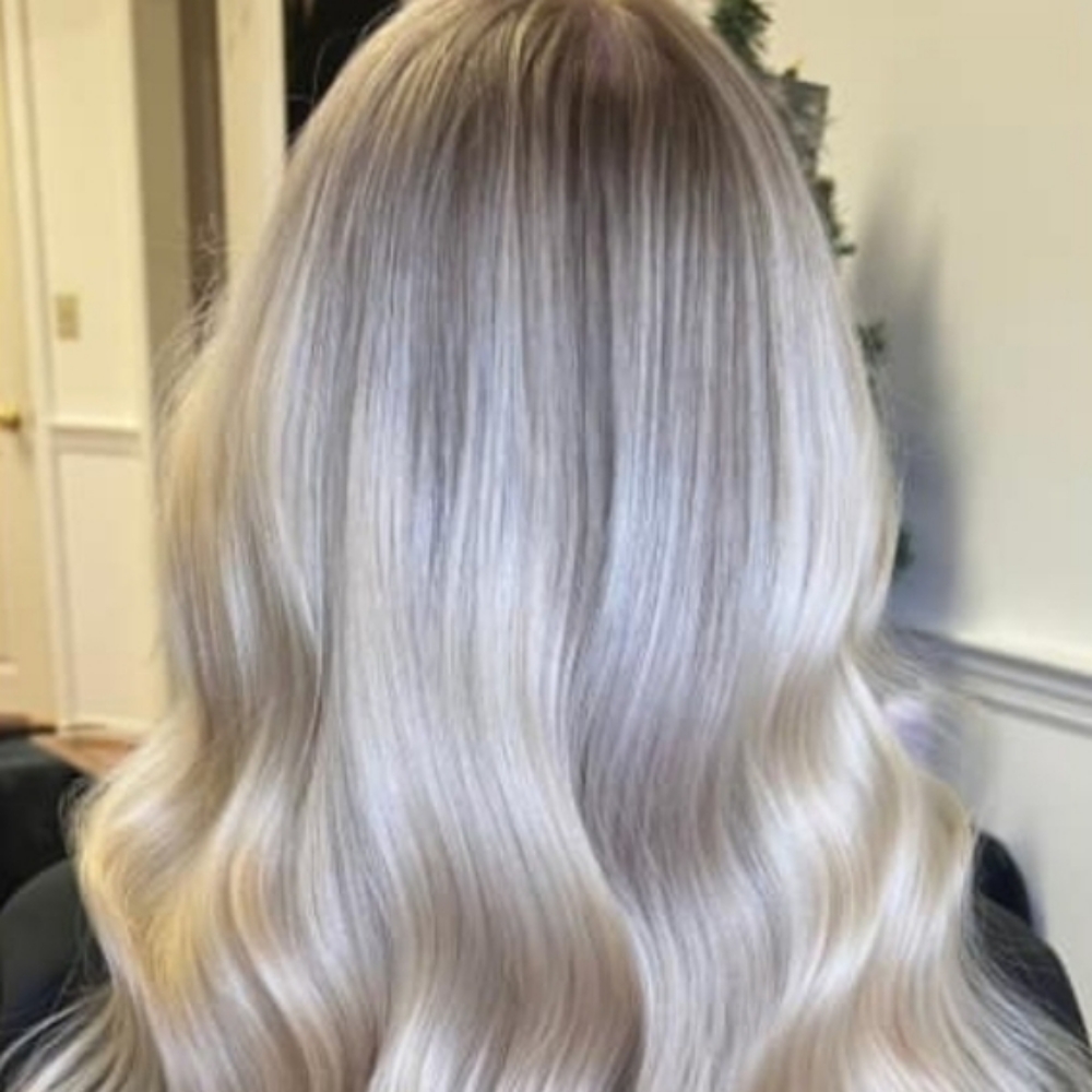 Full Foil with Toner at Serenity & Rose Salon and Spa LLC in Dayton, OH