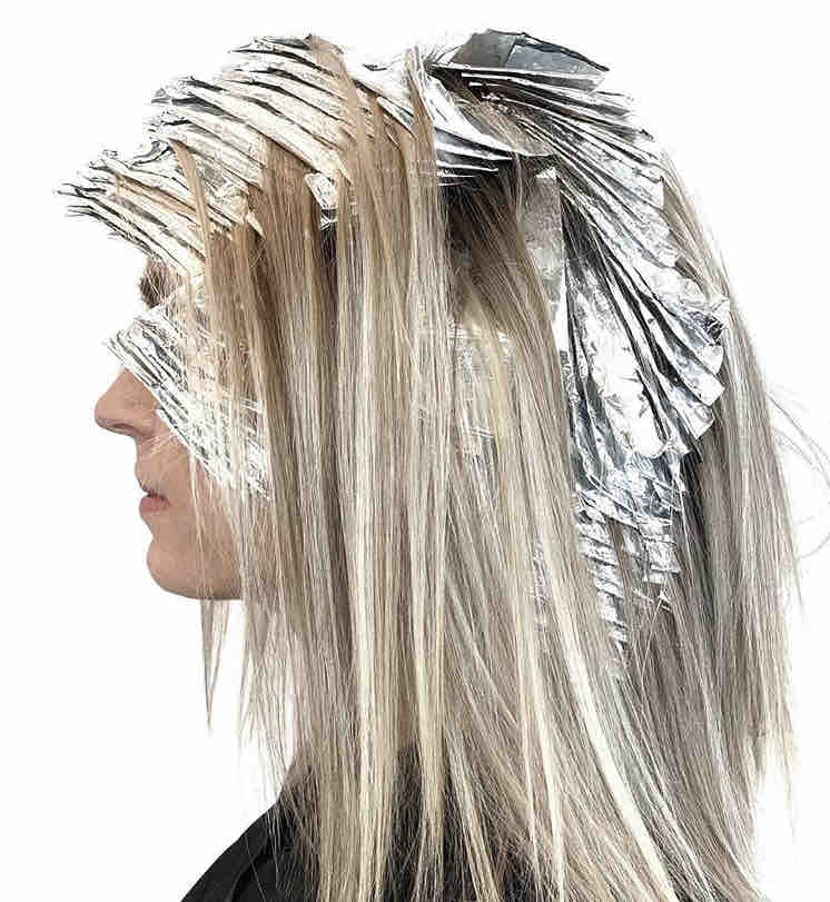 Gloss-in Between Foils