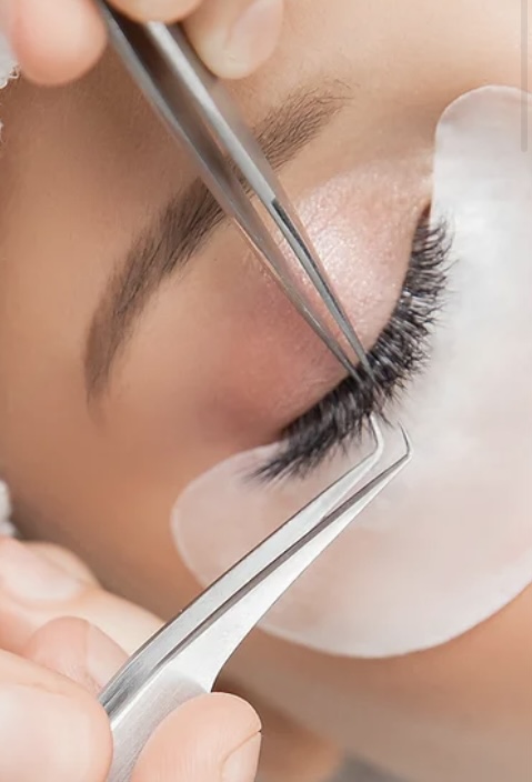 Classic Eyelash Extensions