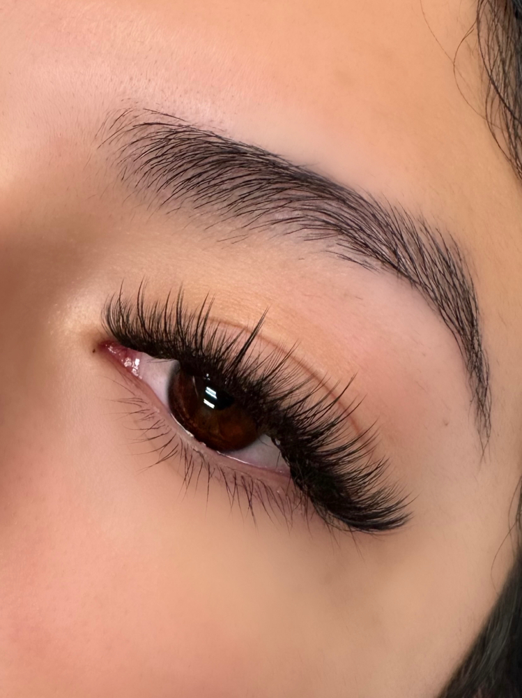 Wispy Hybrid Full Set
