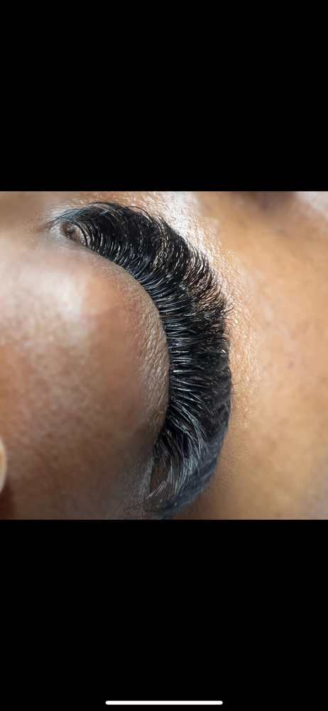 Volume Lash Extensions