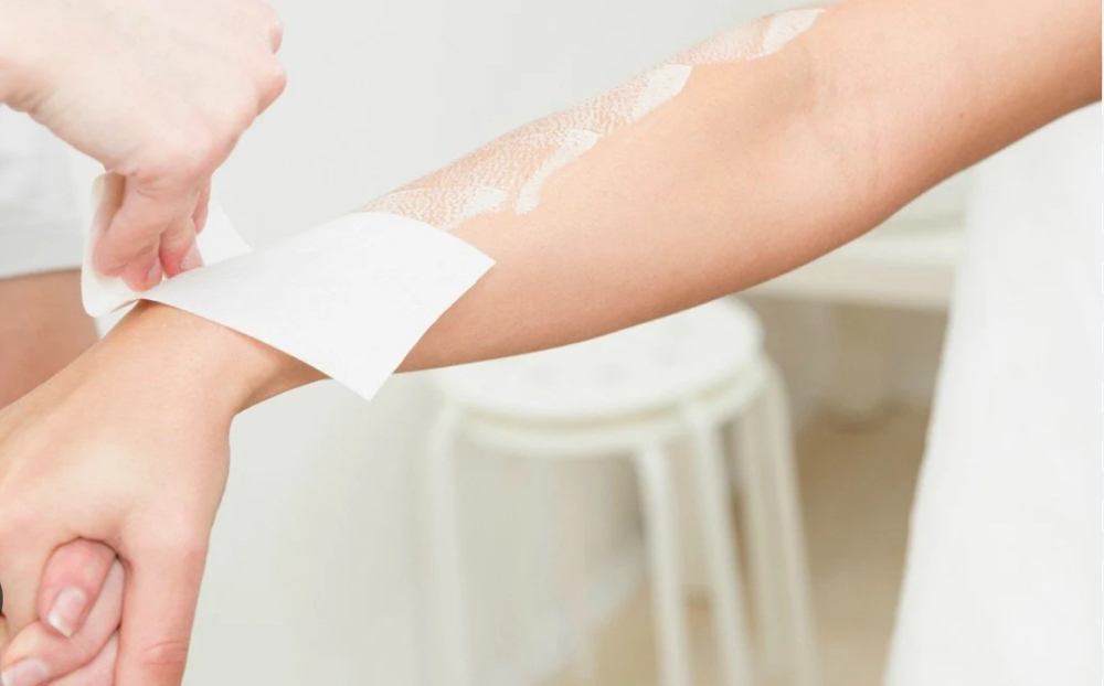 1/2 Arm at Beautique Nail in Gilbert, AZ