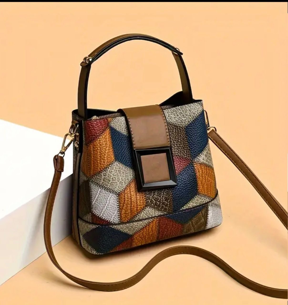 Blue/Brown