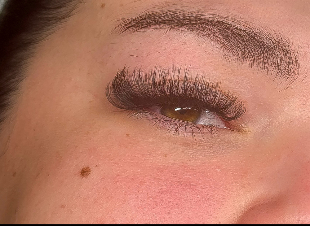 Volume Lash Extensions- Full Set