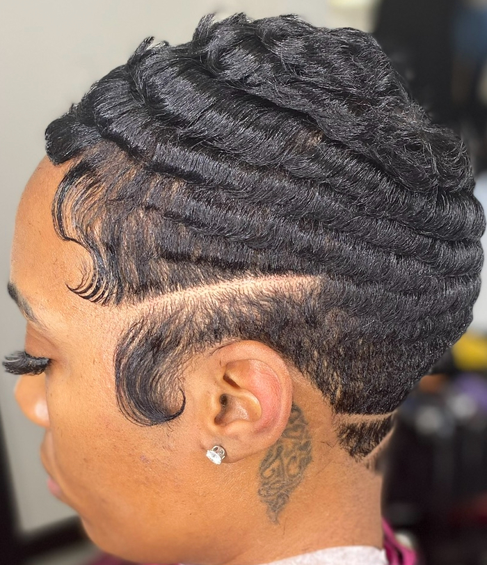 Shampoo & Style w/ Design at Chop Hunter in Detroit, MI