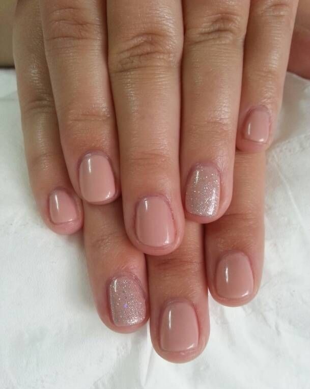 Shellac Manicure