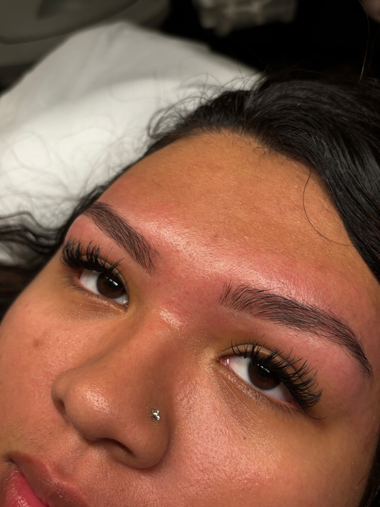 Brow Wax at Leigh Radiance in Staunton, VA