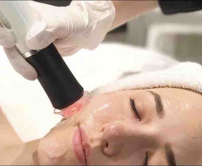 OxyGeneo Facial