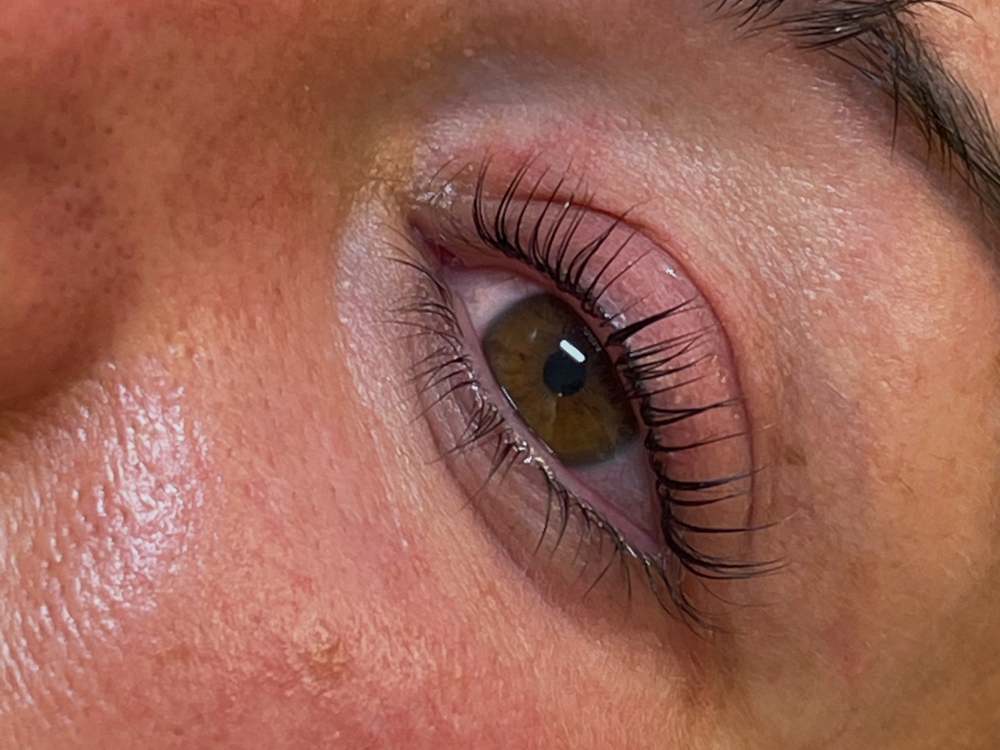 Eyelash Lift And Tint