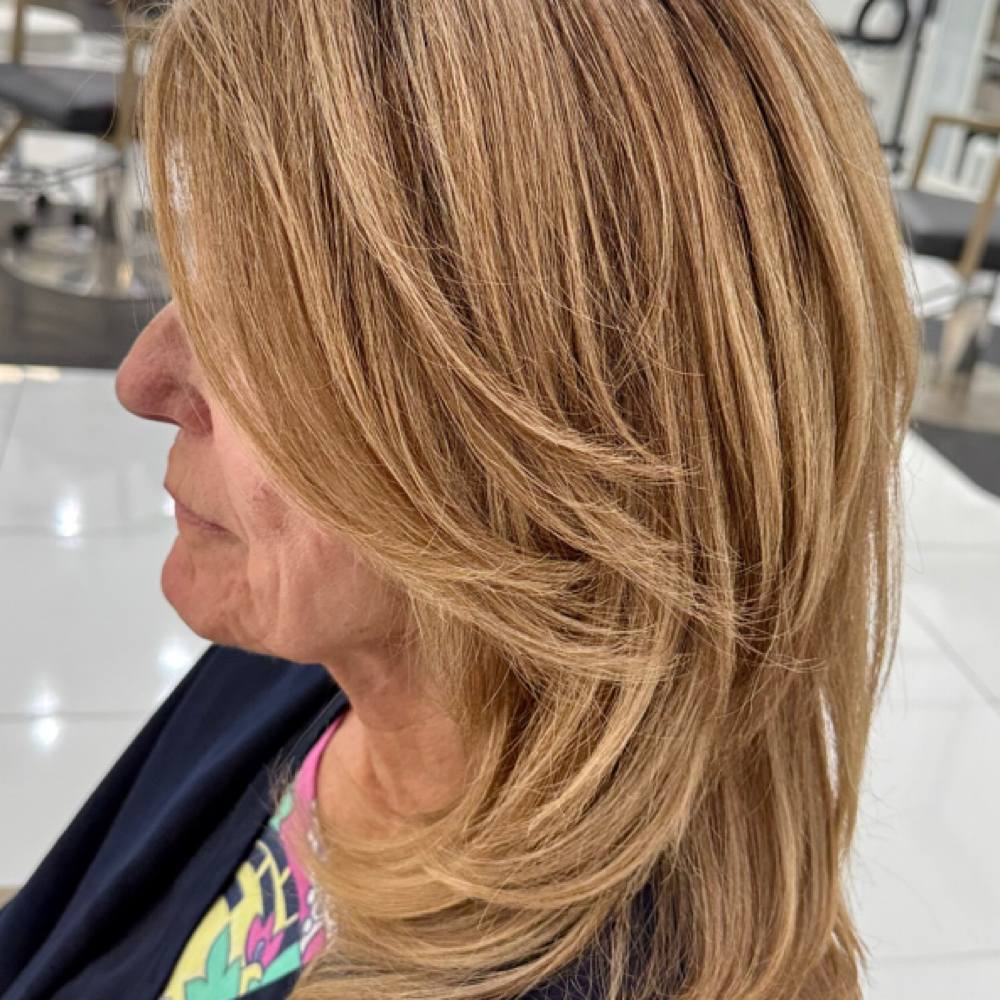 Full Set Of Highlights at Hair Life By Charles in San Antonio, TX