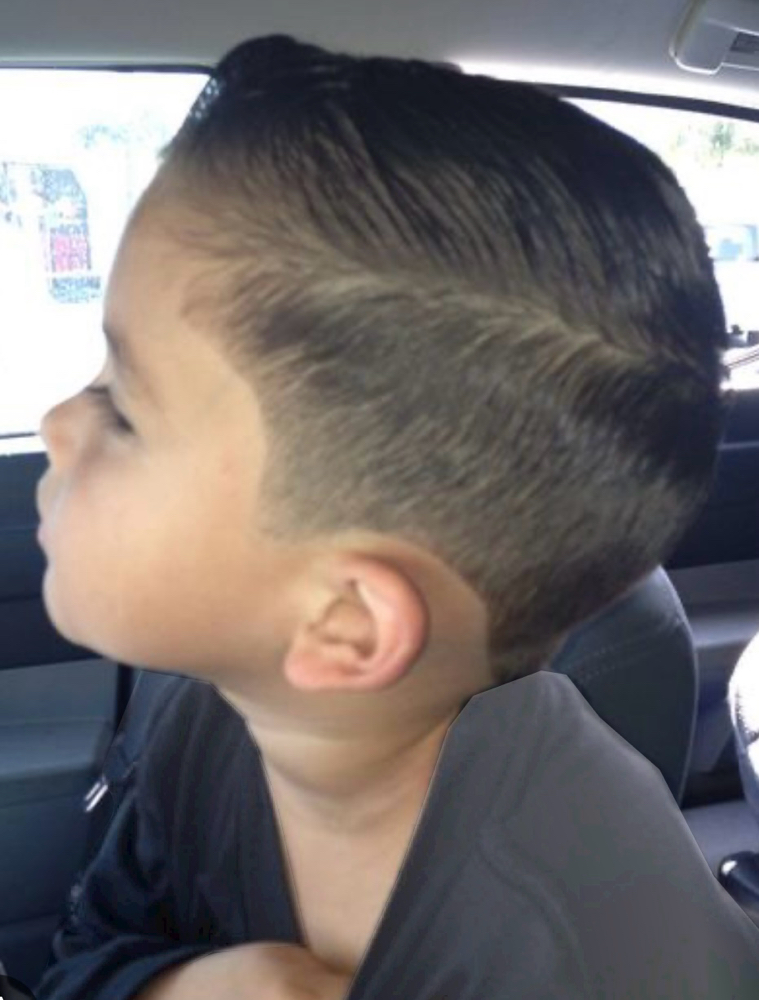 Signature Kid's Cut 10 & Under