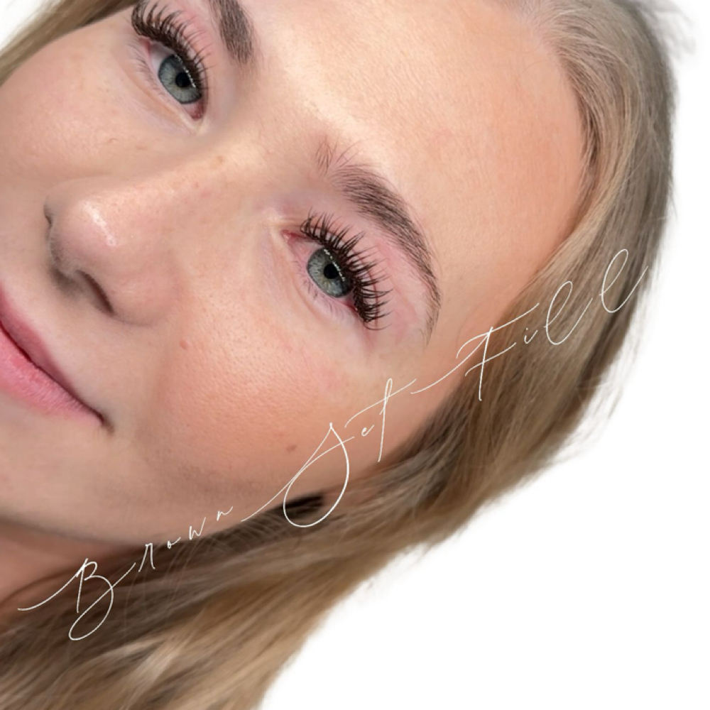 BROWN LASH FILL at BYLISETTA in Vista, CA