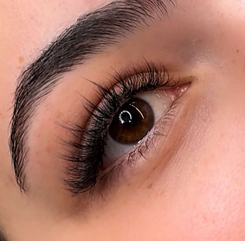 Hybrid New Set Eyelash Extensions