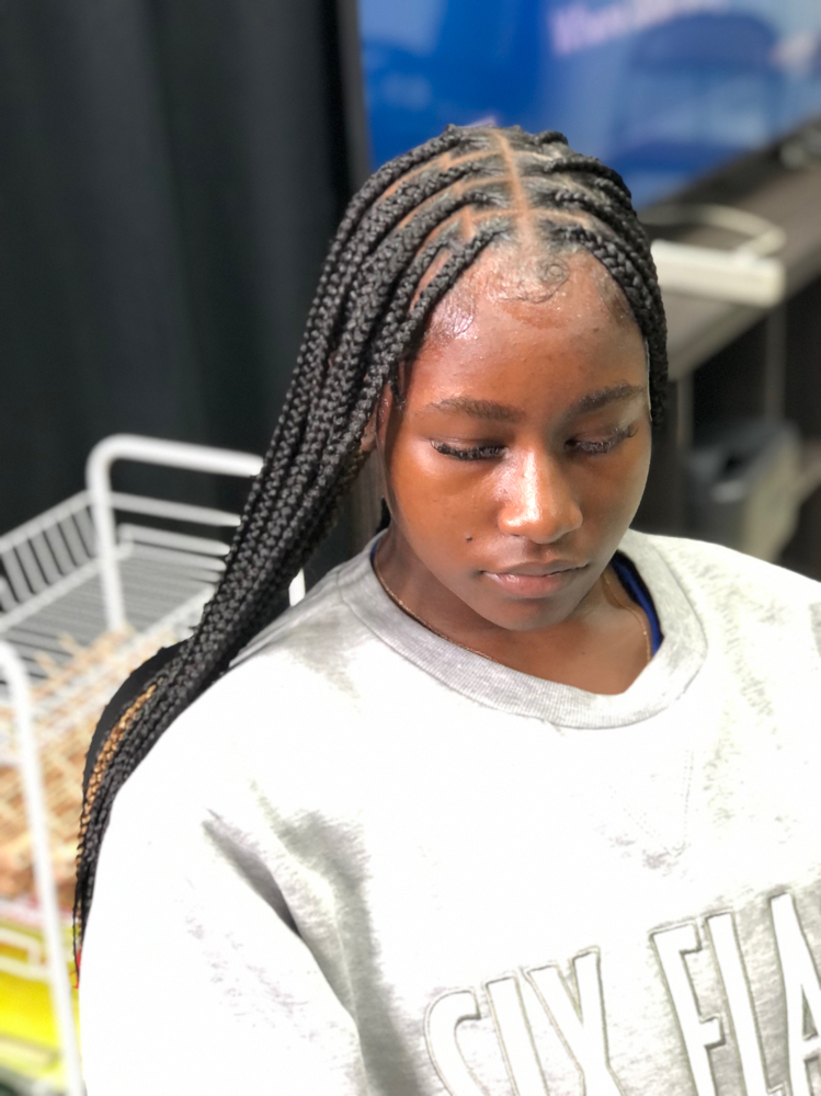 Smedium Knotless Braids