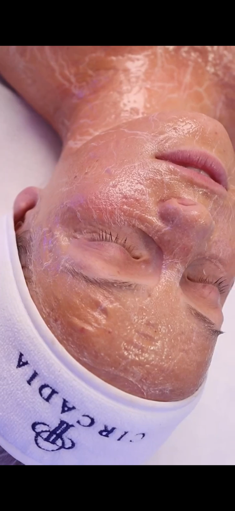 Firm & Tighten Facial