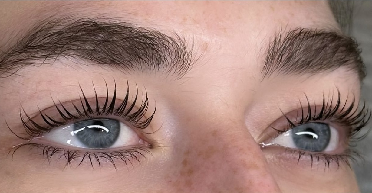 Lash Serum Treatment