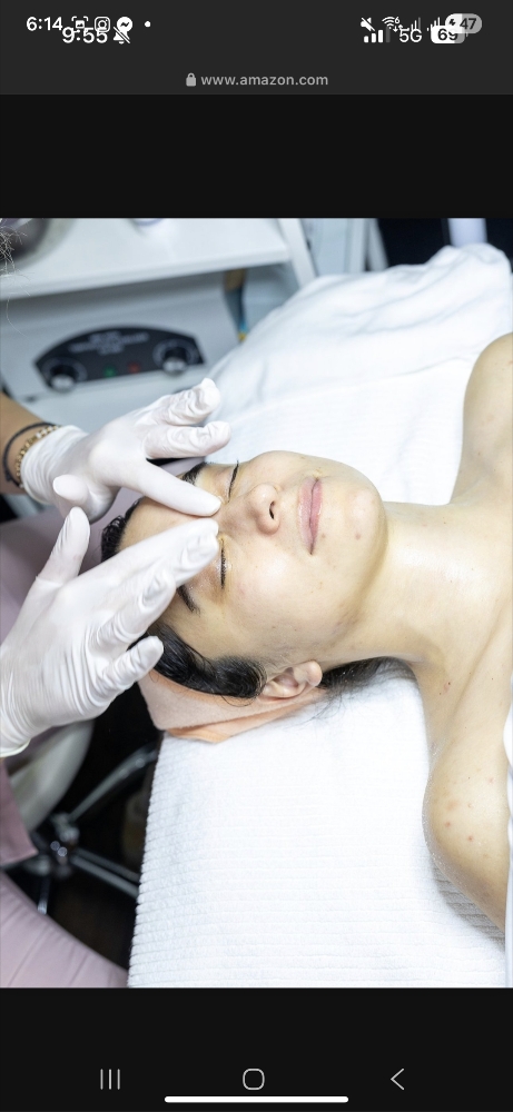 Spanish Facial Massage at VONA Skincare in Charlotte, NC