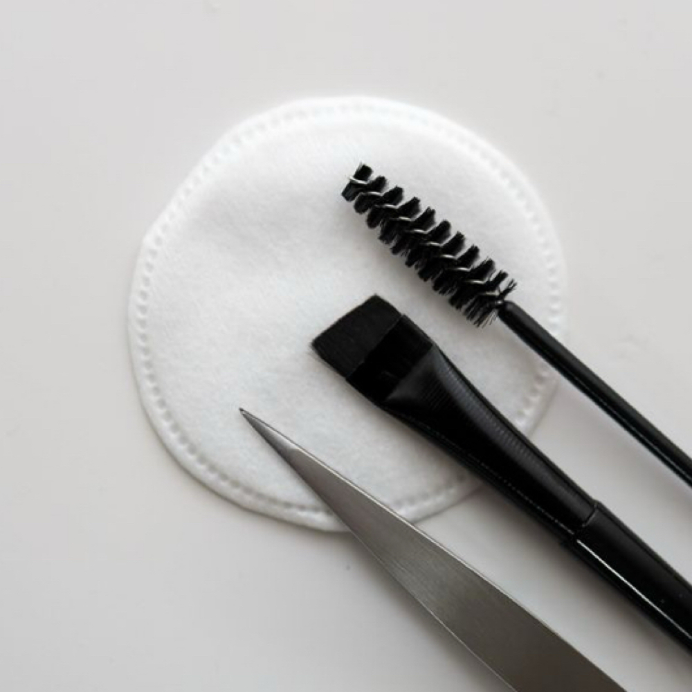 Brow Shaping at Bloom Lash Bar in Wilmington, DE