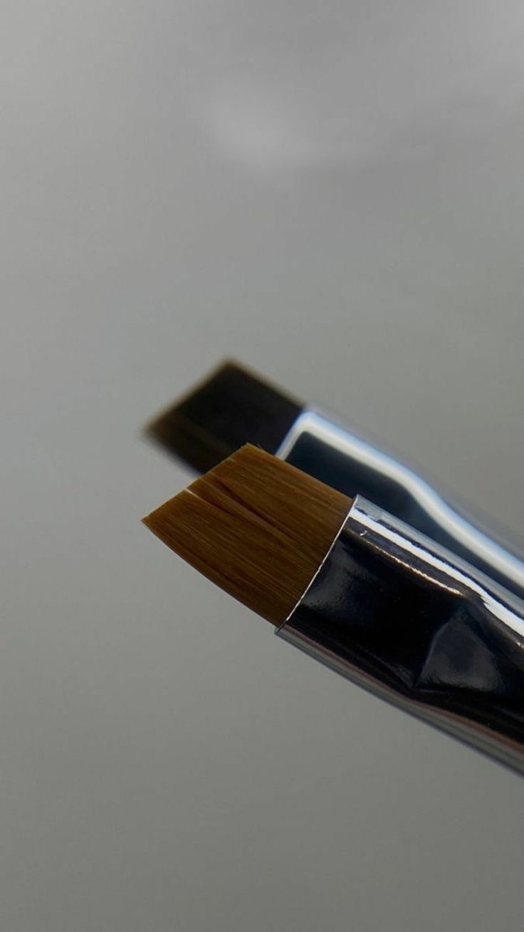 Brow tint