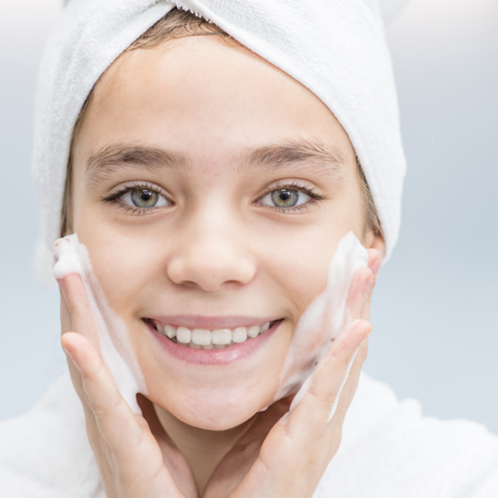 Teen Glow facial at Dream Glow Beauty Studio in Highlands, TX