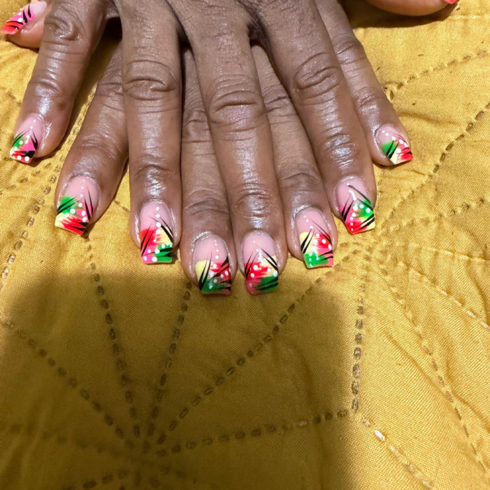 Fullset Short at Beyondnails876&suites in New York, NY