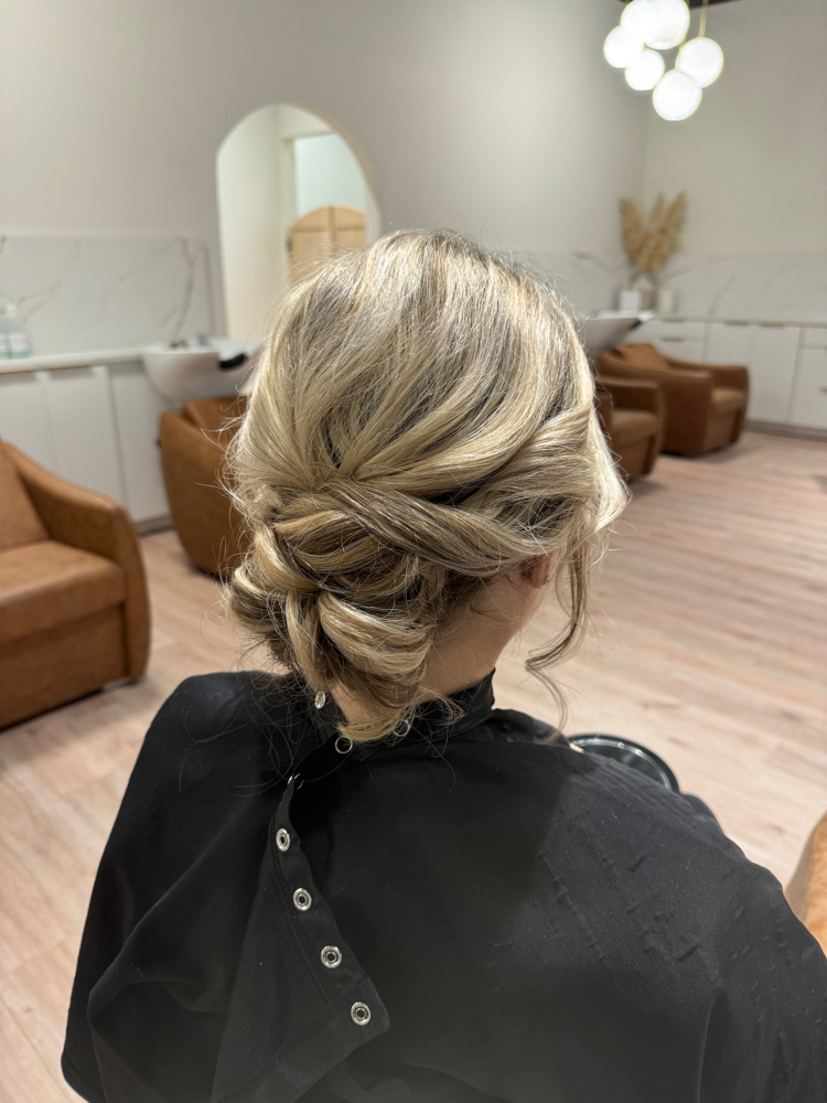 Updo/Bridal hair Consulation