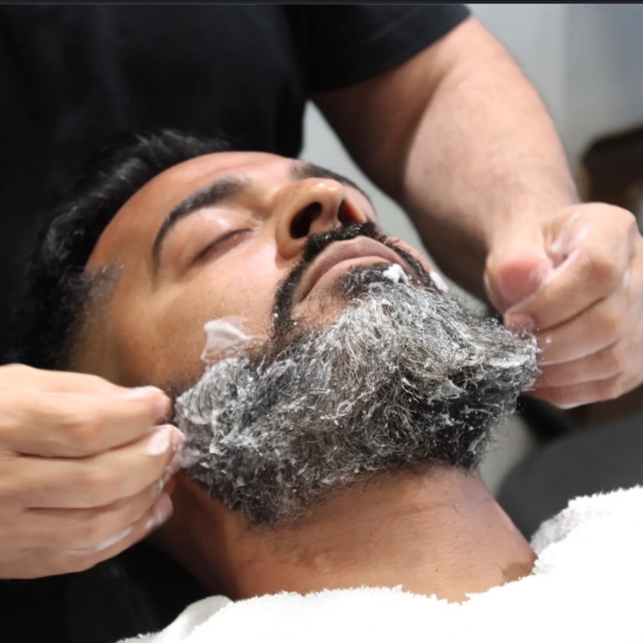 Beard Wash & Set at Broadway Barber LLC in Springfield, MO