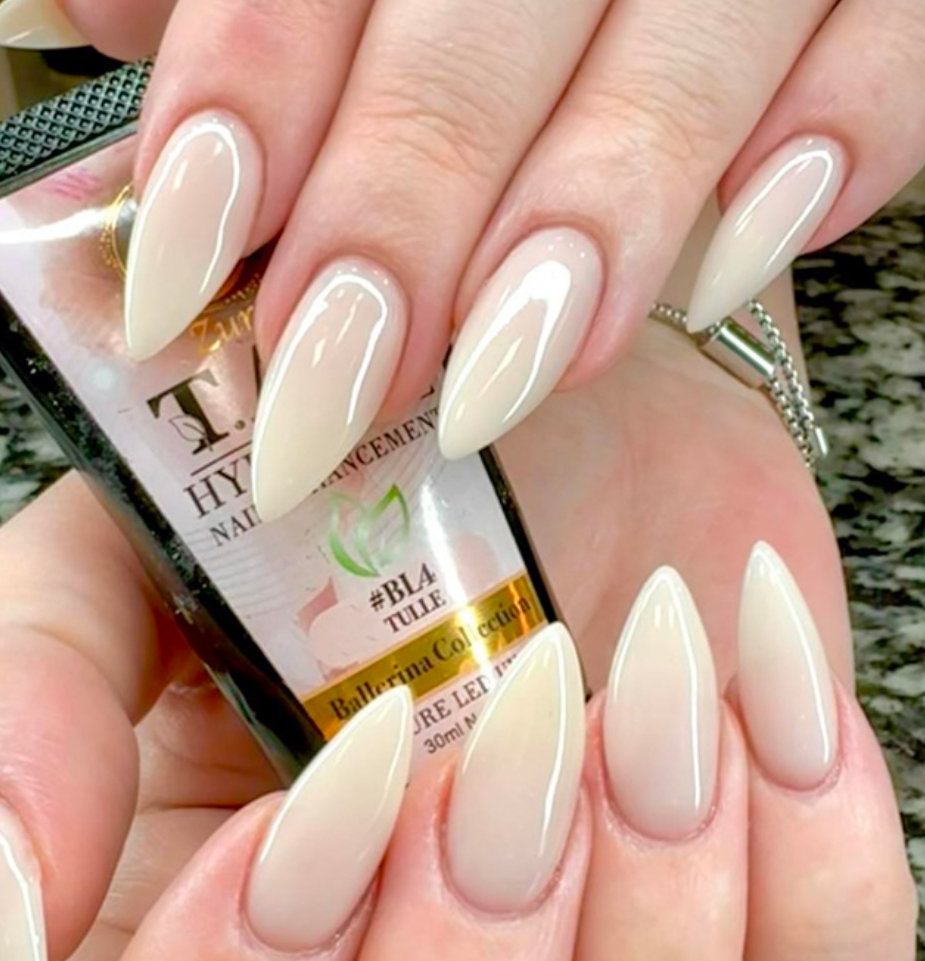 • gel tap fill • at Qveens Qreations in Charleston, SC
