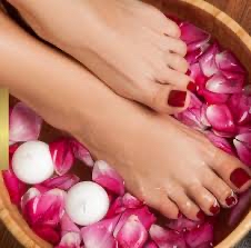 Gel Toe Polish at La Maison De Beauté in Whiteville, TN