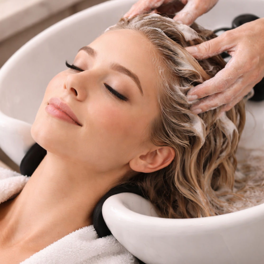Renewal Blowout at Ashleigh Taylor in Zionsville, IN