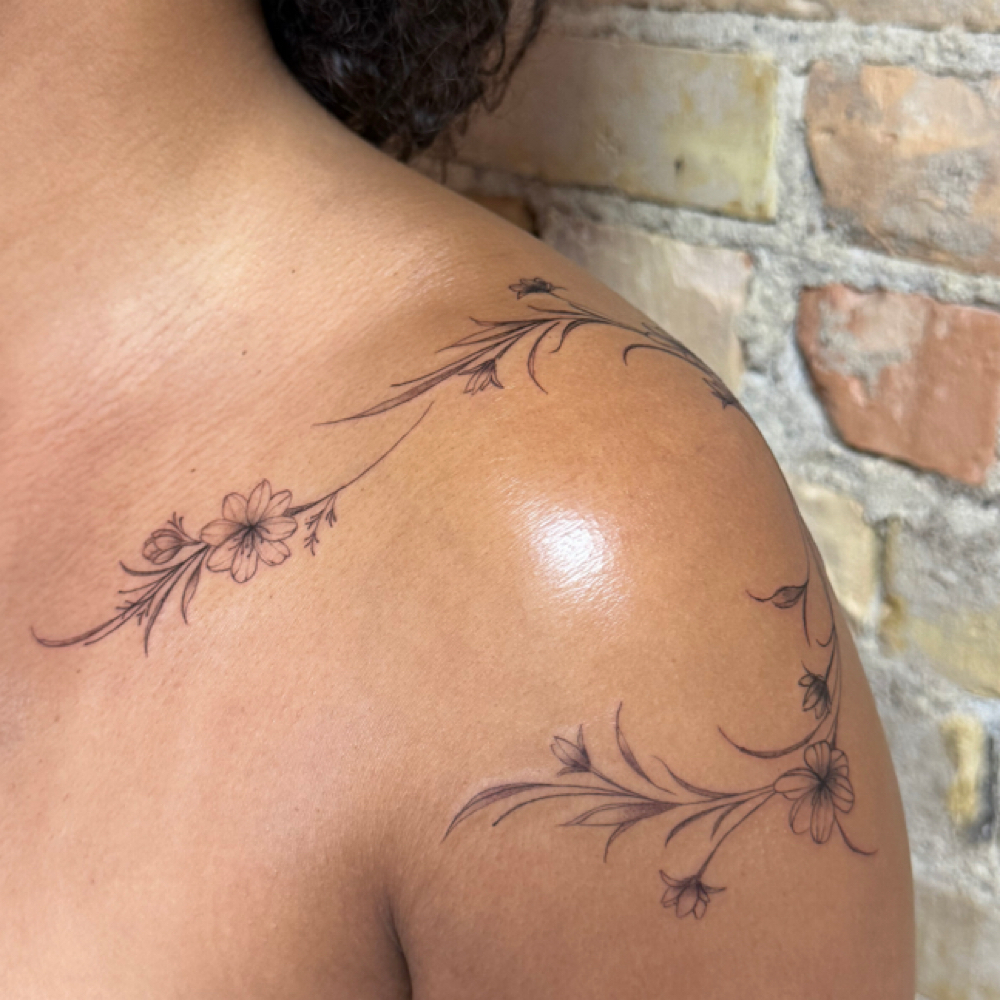 Large Tattoo 6 Inches And Up at Por Vida in St. Louis Park, MN